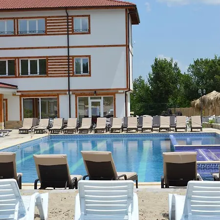 Къща за гости Eco Complex Miramar Минерални Бани