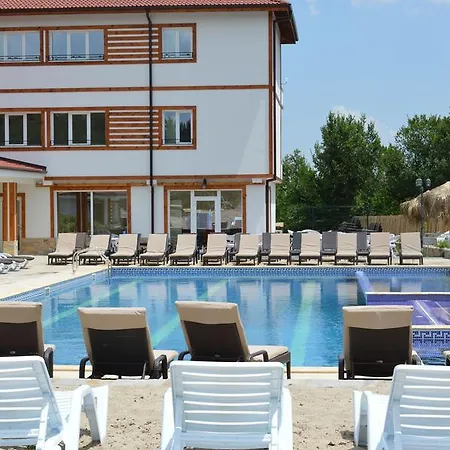 Къща за гости Eco Complex Miramar