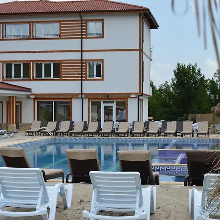 Eco Complex Miramar Къща за гости *