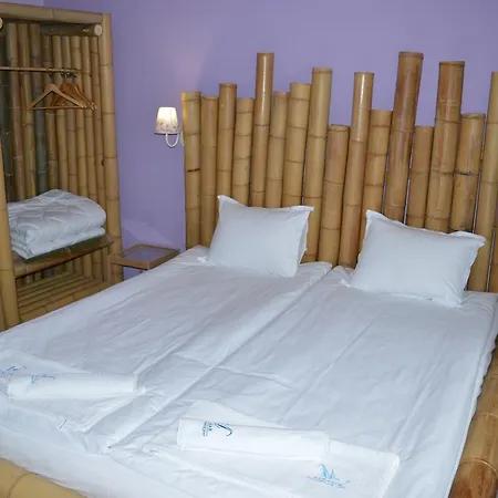 Eco Complex Miramar Szálloda Mineralni Bani